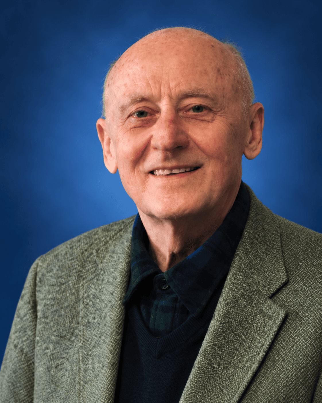 DR. ANDRZEJ WOJCIESZYNSKI